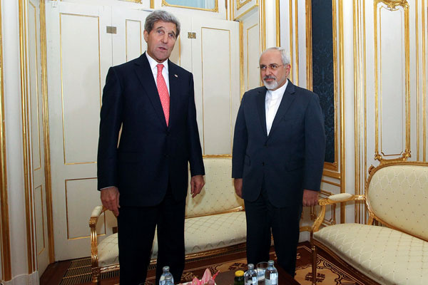 Zarif, Kerry hold direct talks in Vienna