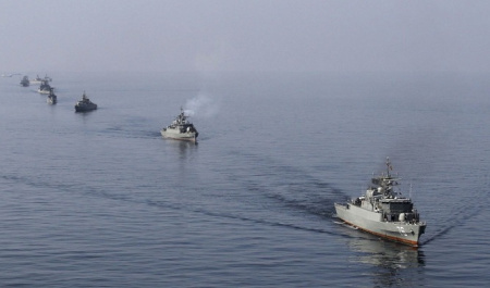 Iran Captures Two US Boats, Ten Sailors; US Expects Prompt Release