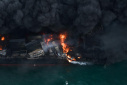 آتش گرفتن نفتکش در نزدیکی ساحل سریلانکا فاجعه آفرید