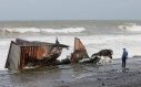 آتش گرفتن نفتکش در نزدیکی ساحل سریلانکا فاجعه آفرید
