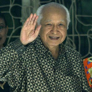 اندونزی در آستانه دومين وداع با سوهارتو