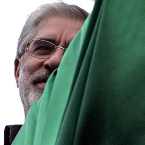 /گزارش تصویری/استقبال کم نظیر مردم کرج از میر حسین موسوی