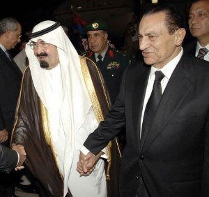 سايه سرنوشت مصر بر عربستان سنگينى مى‌کند؟