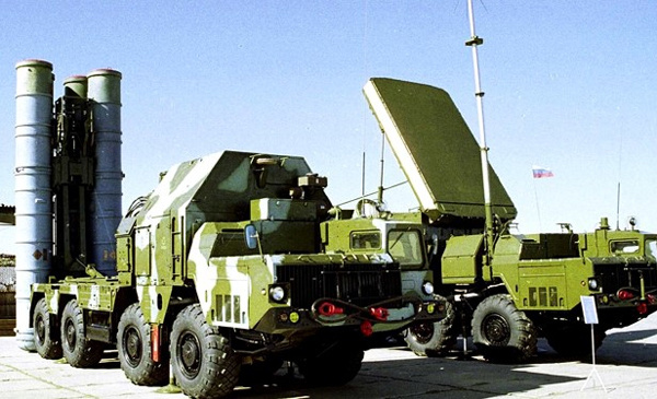 تغییر توازن نظامی با فروش اس-300 به ایران