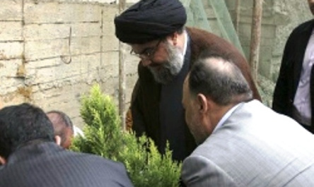 سيد حسن نصر الله به همراه احمدى نژاد ظاهر مى‌شود