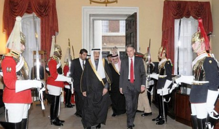 عربستان: انگلیس به ما توهین کرد