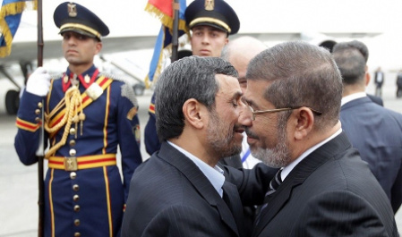 ایران و مصر، نزدیک اما نه همراه 