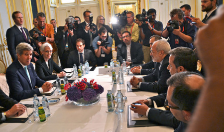 حمایت دو دیپلمات برجسته آمریکایی از توافق هسته ای با ایران