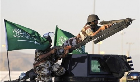 سیاست یک بام و دو هوای عربستان در منطقه