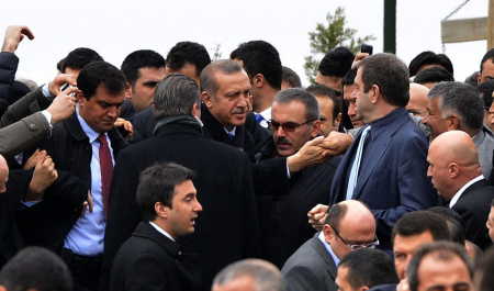 اردوغان چوب سیاست‌های دو گانه‌اش را می‌خورد