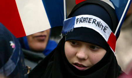 جدال سکولاریسم فرانسوی با اسلام