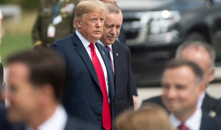 ترامپ و اردوغان مسیر نفوذ روسیه و ایران در خاورمیانه را هموار می کنند