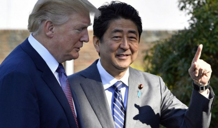 احتمال کاهش تنش تهران – واشنگتن با سفر نخست وزیر ژاپن به ایران