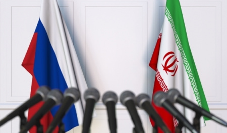 سیاست روسیه در قبال ایران به چالش کشیدن آمریکاست
