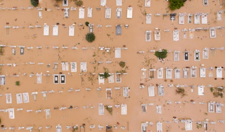 طوفان نادر در مدیترانه یونان را زیر آب برد