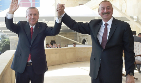 دلایل و انگیزه های جدید ترکیه در حمایت بی سابقه از آذربایجان