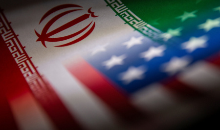 چرا امریکا میز مذاکره با ایران را ترک نمی کند؟